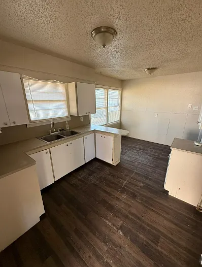2 bed, 860 sqft, $775 — Photo 3