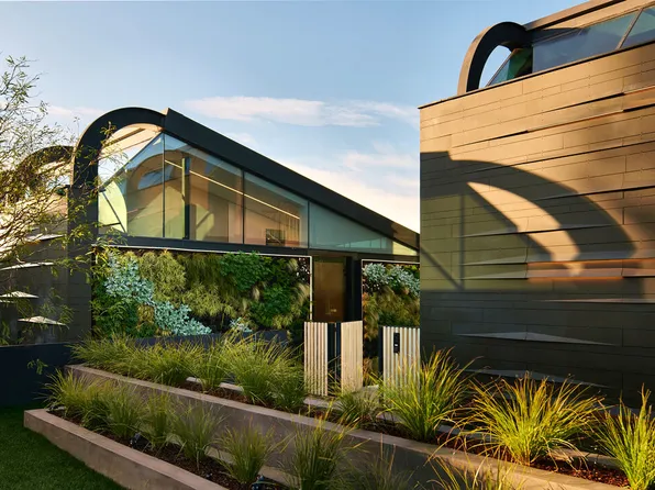 1857 Bel Air Rd, Los Angeles, CA 90077