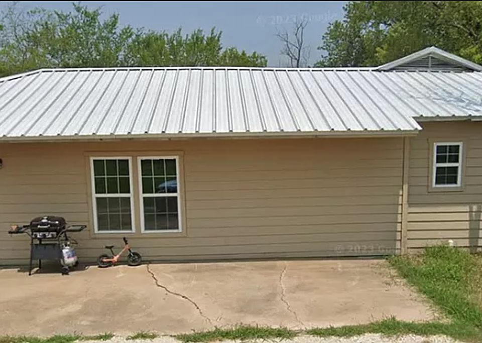 1st image of 401 S Fannin St