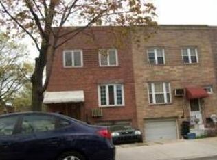 16201 72nd Ave, Fresh Meadows, NY 11365