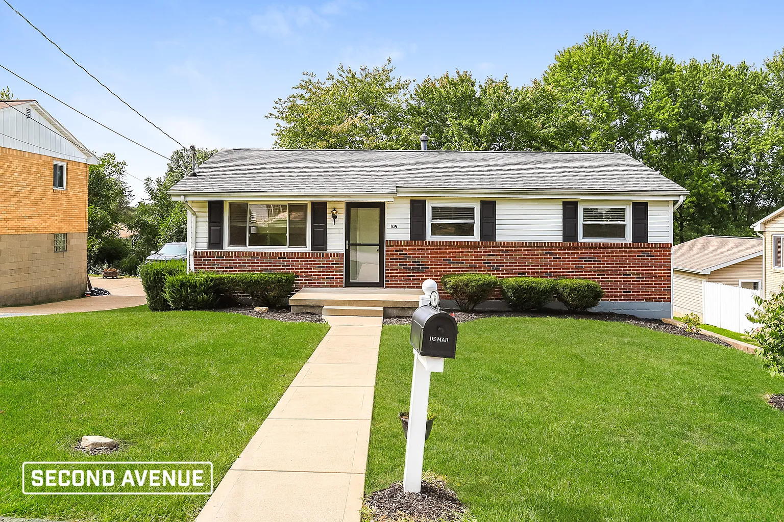 105 Rockwood Ave photo 1