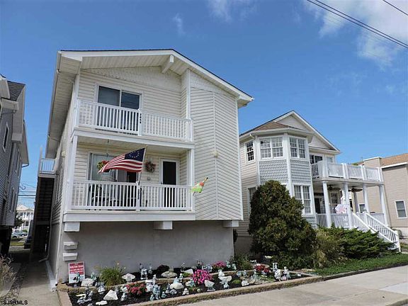 4th image of 2854 Asbury Ave #2