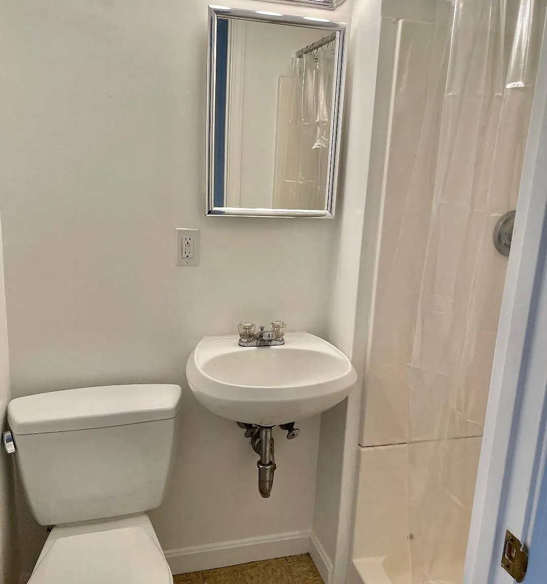 Studio, 1.0 bath, $1,995 — Photo 4