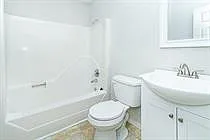 1201-1205 E Grand Ave #A-H — Photo 8