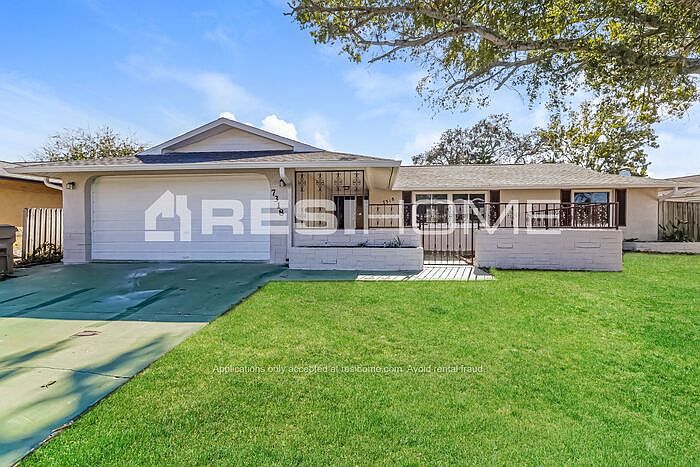 1st image of 7318 Vienna Ln
