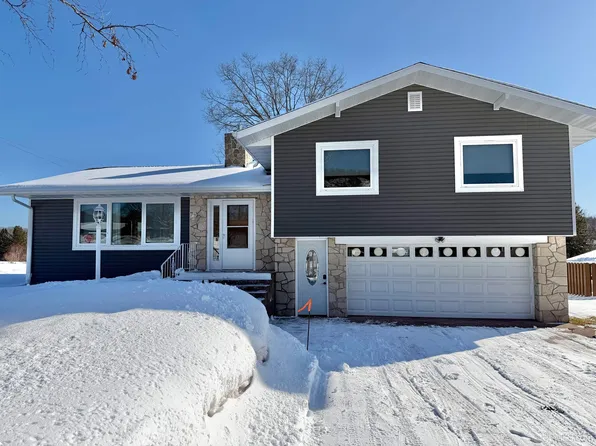 905 E Gold St, Bessemer, MI 49911