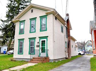 101 William St, Lyons, NY 14489