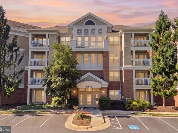 12913 Alton Sq APT 414, Herndon, VA 20170