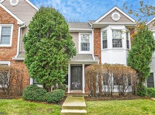 90 Laurelwood Ct, Rockaway, NJ 07866