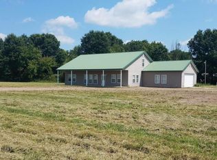 7456 SE 60th St, Riverton, KS 66770