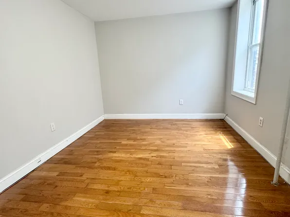 301 71st Street image 5 of 7