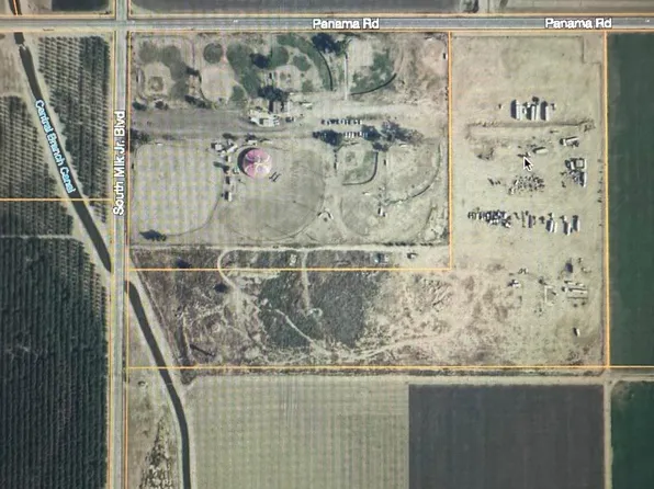 2123 E Panama Rd, Bakersfield, CA 93307