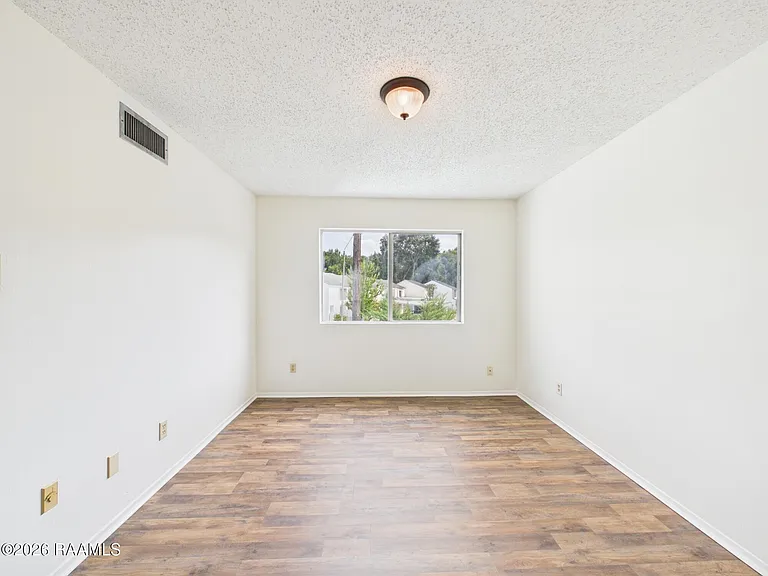 200 High Meadows Blvd #G1 — Photo 7