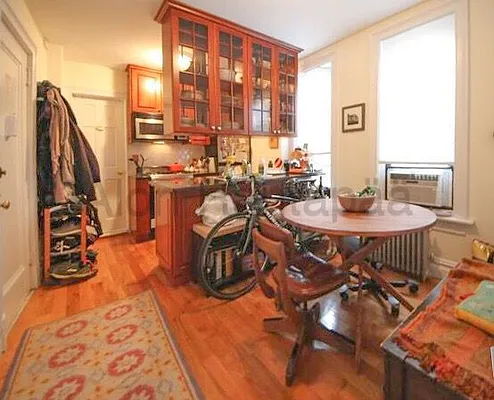 Rented by (Legacy) NY Quality Living Uptown | media 35
