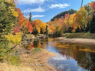 304 Old North Rd, Huntsville, ON P1H2J4