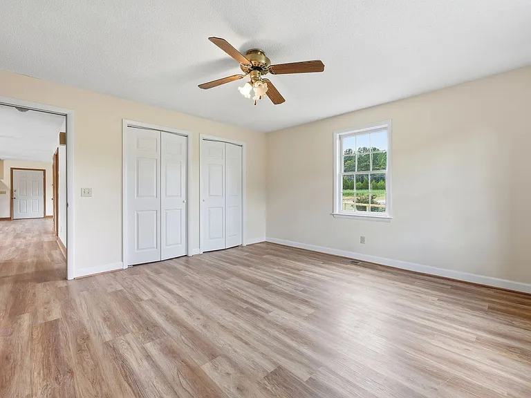 763 Tingen Rd — Photo 8