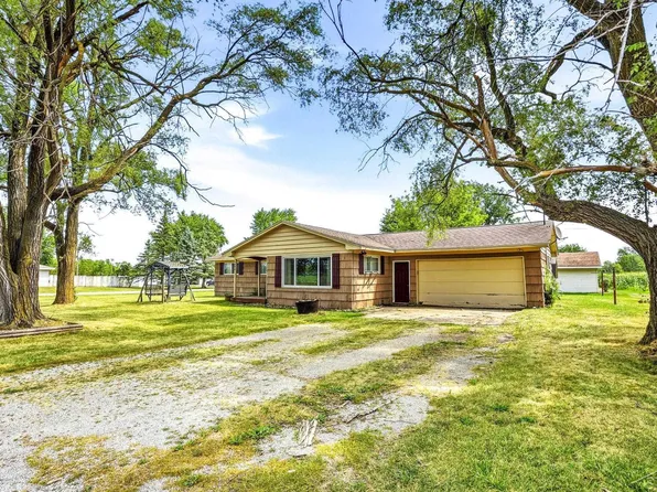 5098 Venoy Rd, Saginaw, MI 48604