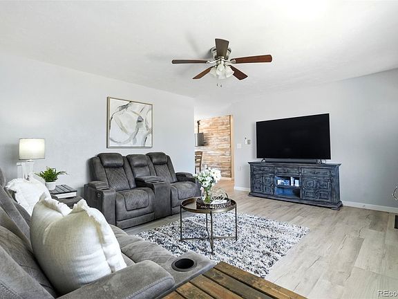 3rd image of 800 S 7th Avenue