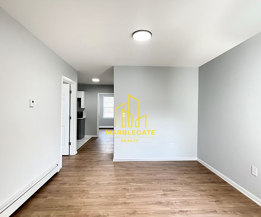 2nd image of 96 Summer Ave #33