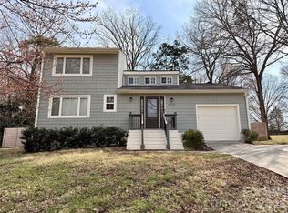 11113 Blue Heron Dr, Charlotte, NC 28226