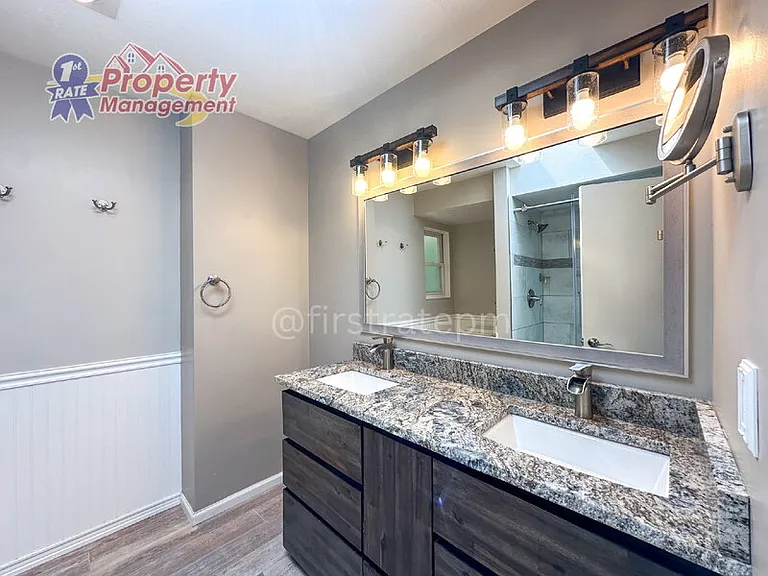 2624 N Hillway Dr — Photo 22