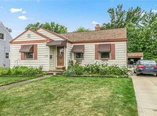 814 E 260th St, Euclid, OH