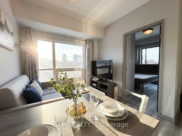 275 Larch St #F504, Waterloo, ON N2L 3R2