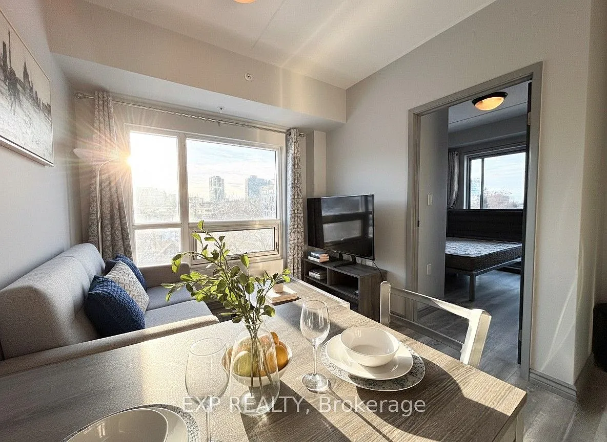 Building Photo - 275 Larch St #F504
