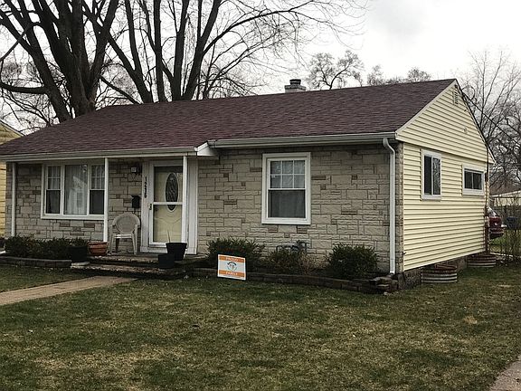 2nd image of 1216 Fowler Ave