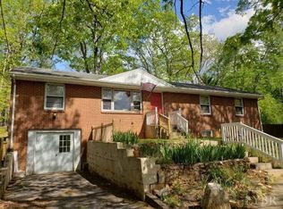 1223 Cedar Hill Dr, Lynchburg, VA 24502