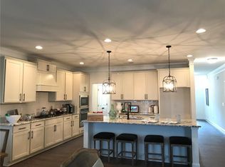 3698 Heirloom Loop Ct, Buford, GA 30519