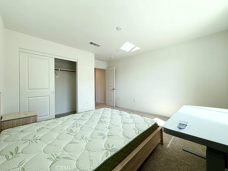 21696 Thomas Ct — Photo 29