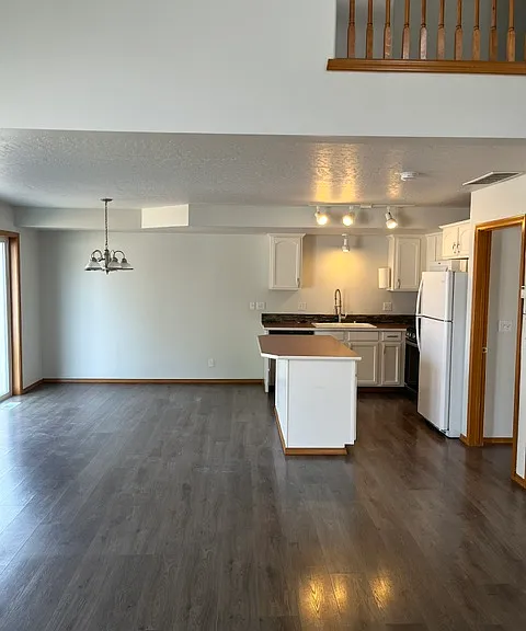 6349 W Trestle St #1 — Photo 3