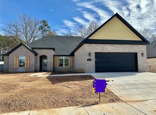 4119 E Riverdale Dr, Fayetteville, AR 72701