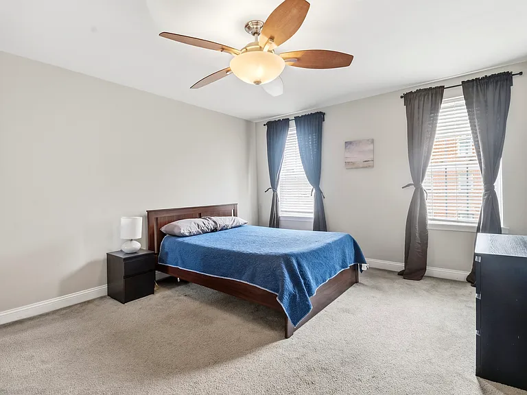 2040 Orleans St — Photo 10
