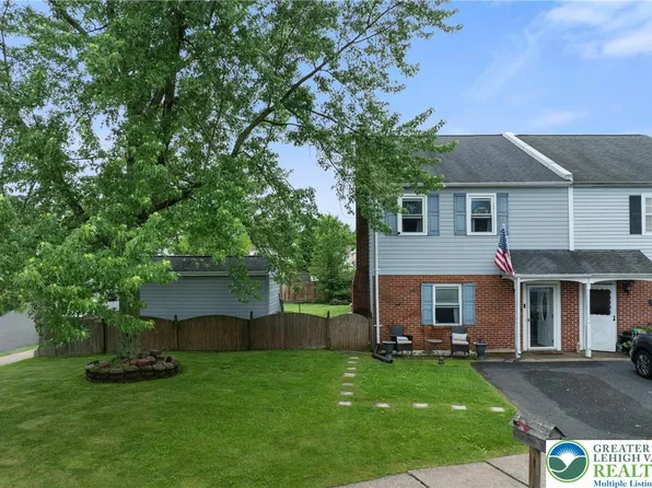 1 Braxton Ct, Quakertown, PA 18951