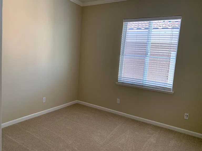 1717 Blakesley Dr — Photo 16