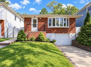 165 Greaves Ave, Staten Island, NY 10308