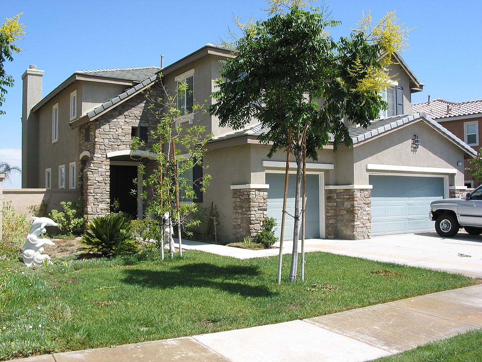 1st image of 27 Via De La Valle