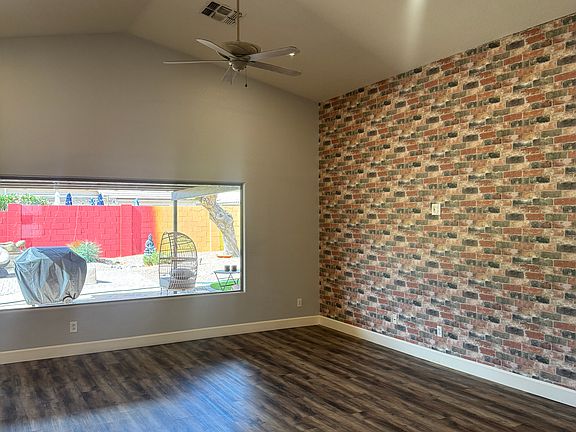 3rd image of 2870 E La Costa Dr