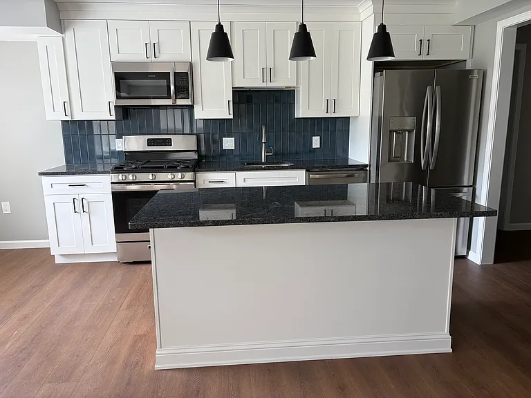 20 Keswick Ave — Photo 2