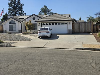 1095 Alameda Street, Tulare, CA, 93274