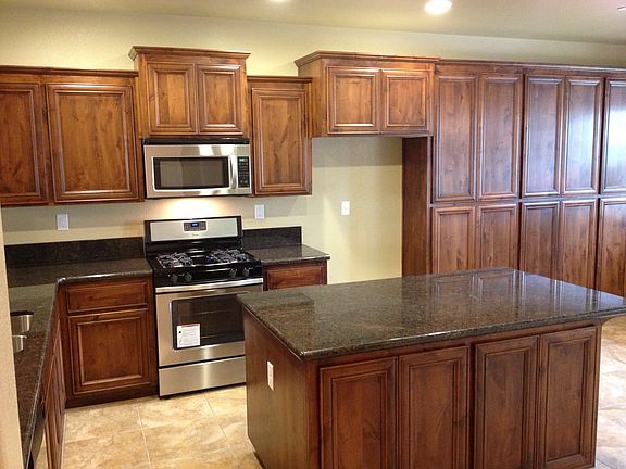 4th image of 108 Vignolia Ct