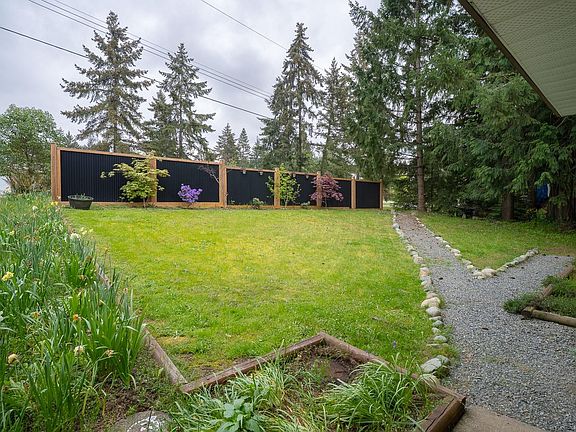 5th image of 2045 Furn Rd