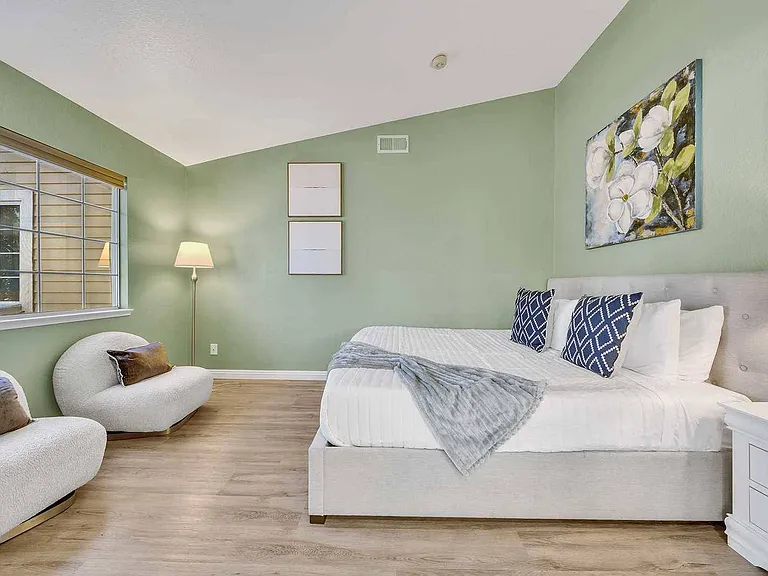 688 Black Oak Cir — Photo 17
