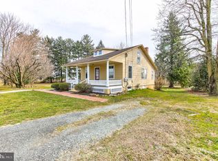 1786 Twin House Rd, Oxford, PA 19363