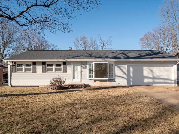 437 Dianne Ave, Columbia, IL 62236