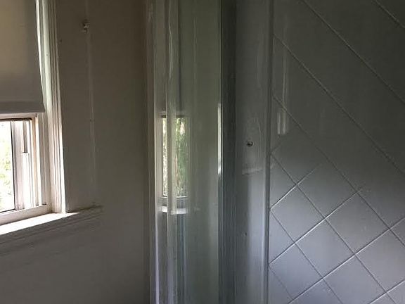 European Tile Bathroom