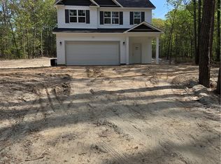 149 Sandalwood Dr, Spring Lake, NC 28390