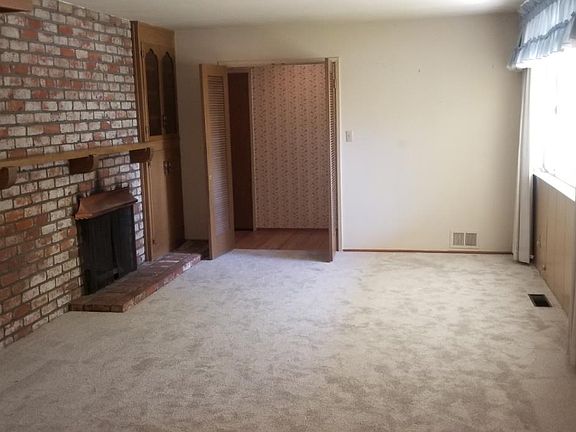 4th image of 3611 Vista Del Valle